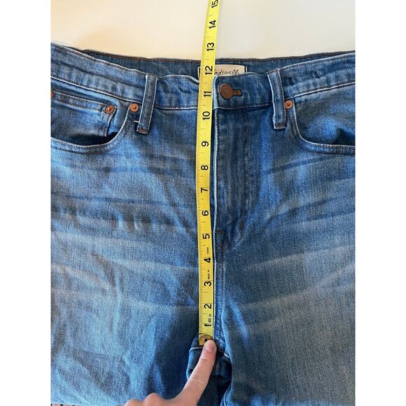 Madewell The High-Rise Slim Boyjean in Dover Wash: Raw-Hemmed Edition - Picture 8 of 12